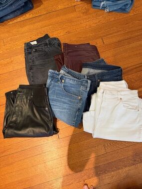 GAP Women's Straight Leg Jeans in Blue, Black, and White